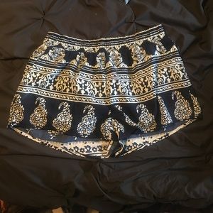 Beautiful navy and cream colored boutique shorts